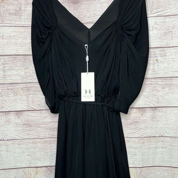 Halston Heritage 100% Silk Black Dolman Sleeve Deep V Neck Size 2 New - Picture 12 of 12